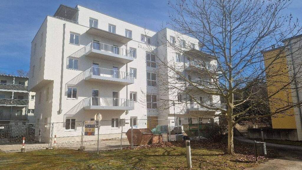 Praxisfläche zur Miete - Erstbezug 100 m² Bürofläche teilbar ab 60 m² Karl Punzer Strasse 60 Hinterberg Steyr 4400