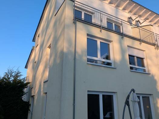 Doppelhaushälfte zur Miete 1.860 € 5 Zimmer 156 m² frei ab 01.04.2026 Herzogenaurach 91074