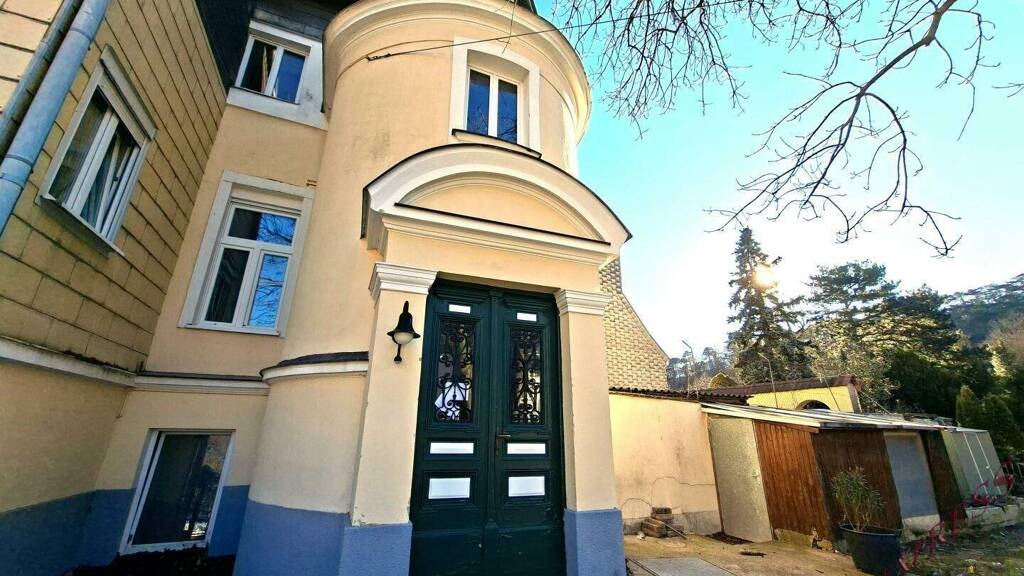 Mehrfamilienhaus zum Kauf 570.000 € 11 Zimmer 210 m² Baden 2500