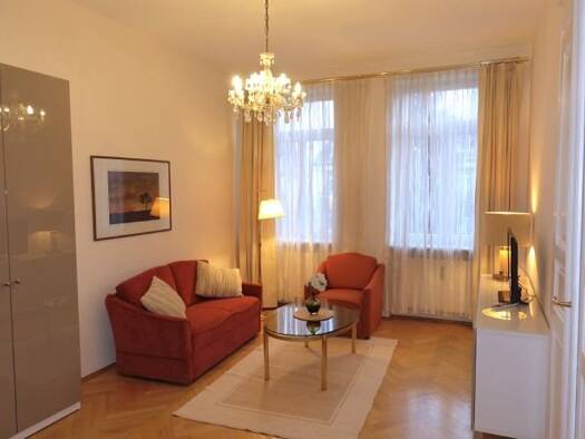 Wohnung zur Miete Wohnen auf Zeit 1.550 € 3 Zimmer 75 m² frei ab sofort Bergmannstr. 38 Striesen-West Dresden 01309