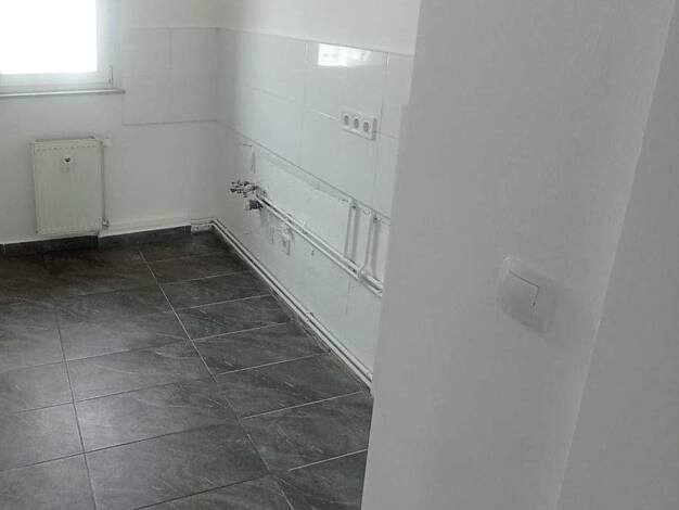 Wohnung zur Miete 490 € 4 Zimmer 70 m² 3. Geschoss frei ab sofort Bertolt-Brecht-Straße 18 Wolfen Bitterfeld-Wolfen 06766