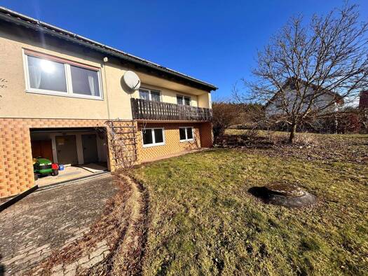 Einfamilienhaus zum Kauf 363.000 € 7,5 Zimmer 150 m² 1.020 m² Grundstück frei ab 01.02.2026 Ernstfeld Schlammersdorf 95519