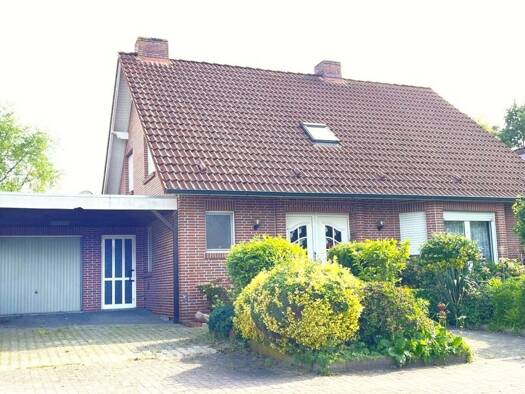 Einfamilienhaus zum Kauf 304.000 € 5 Zimmer 119,7 m² 741 m² Grundstück Papenburg Papenburg 26871