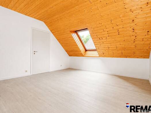 Studio zur Miete 300 € 1 Zimmer 30 m² EG Neuenbeken Paderborn 33100