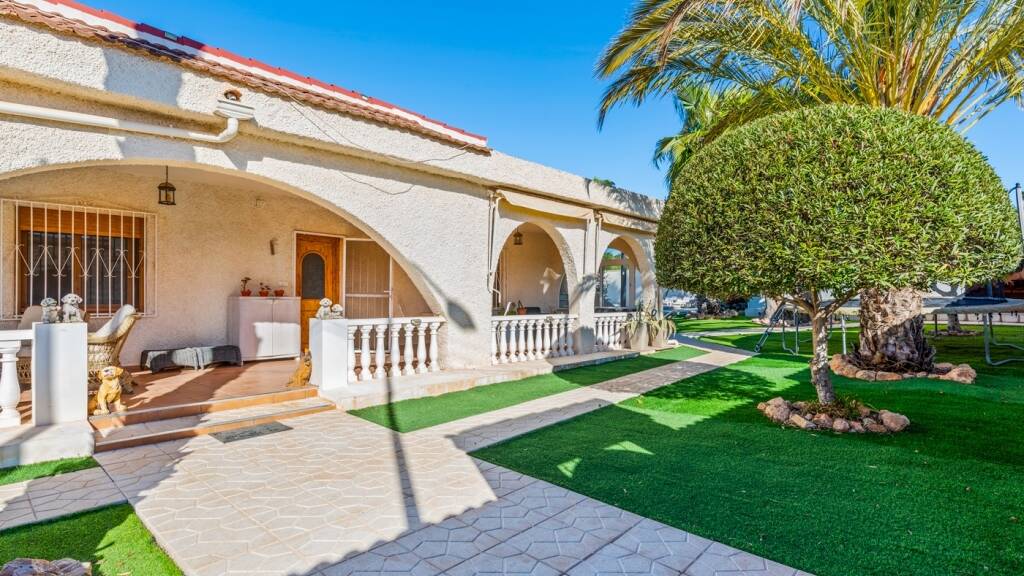 Villa zum Kauf 449.000 € 5 Zimmer 246 m² 889 m² Grundstück Ciudad Quesada - Rojales