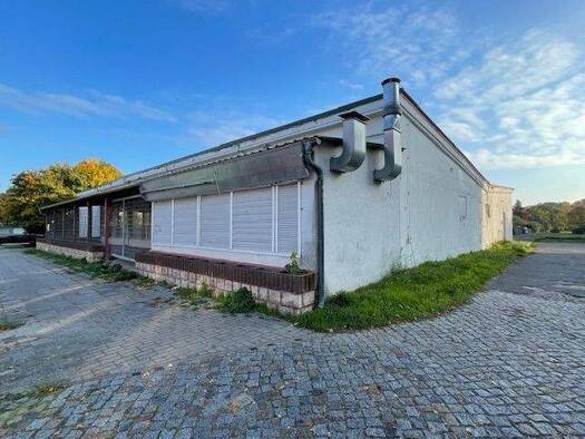 Lagerhalle zur Miete provisionsfrei 300 € 1.284 m² Lagerfläche Friedensallee 95 Zerbst Zerbst/Anhalt 39261