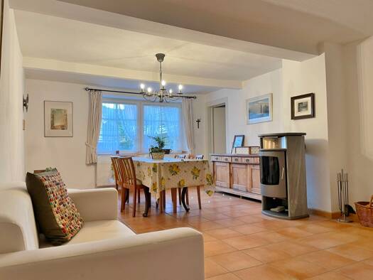Einfamilienhaus zum Kauf 23 Zimmer 478 m² 817 m² Grundstück Densborn 54570