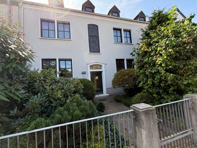 Mehrfamilienhaus zum Kauf als Kapitalanlage geeignet 349.000 € 268 m² 490 m² Grundstück Fraulautern Saarlouis 66740
