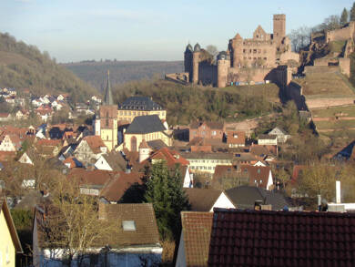 Wohnung zum Kauf 139.000 € 4 Zimmer 70 m² 3. Geschoss Wertheim Wertheim 97877