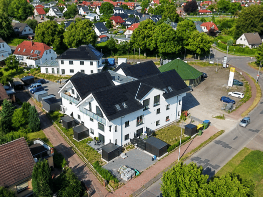 Mehrfamilienhaus zum Kauf als Kapitalanlage geeignet 5.900.000 € 49 Zimmer 1.360 m² 4.297 m² Grundstück Steinbecker Weg 38 Elmenhorst Elmenhorst/Lichtenhagen 18107