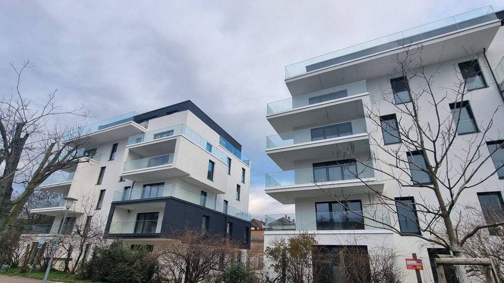 Wohnung zum Kauf - Erstbezug provisionsfrei 707.600 € 4 Zimmer 122 m² EG frei ab sofort Alte Frankfurter Str.42 Waldhof Mannheim 68305