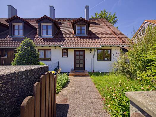 Reihenendhaus zum Kauf 695.000 € 4 Zimmer 94 m² 343,4 m² Grundstück Geretsried 82538