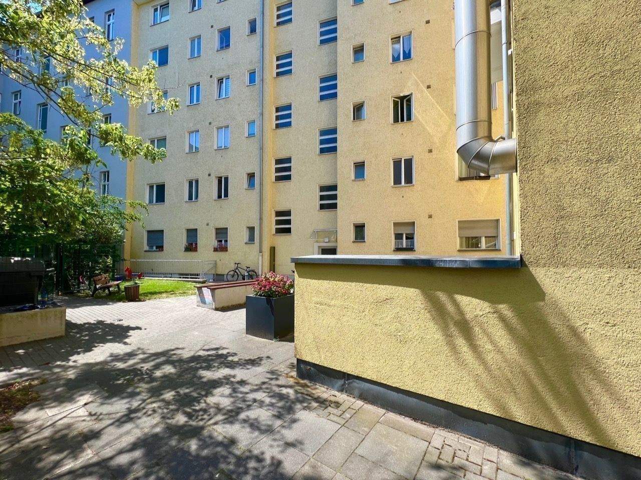 Property thumbnail 14