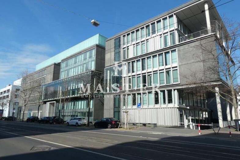 Bürofläche zur Miete 21 € 677 m² Bürofläche teilbar ab 677 m² Gallus Frankfurt 60327