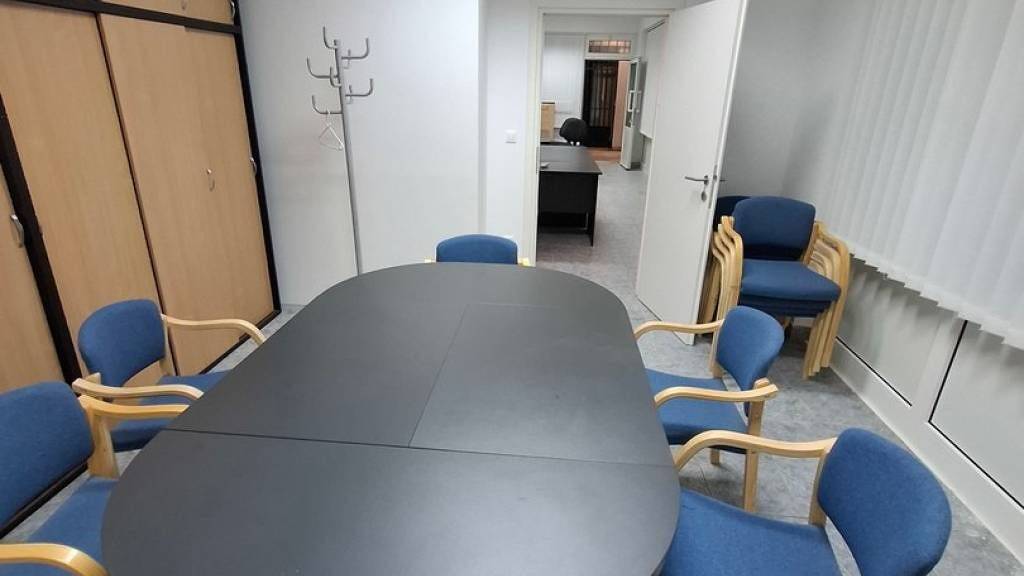 Büro zur Miete 700 € 4 Zimmer Biograd na Moru