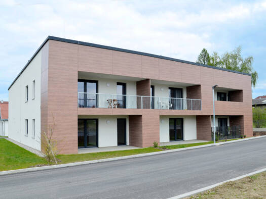 Wohnung zur Miete 787 € 58,4 m² Gartenstraße 1/2 Schweiggers 3931
