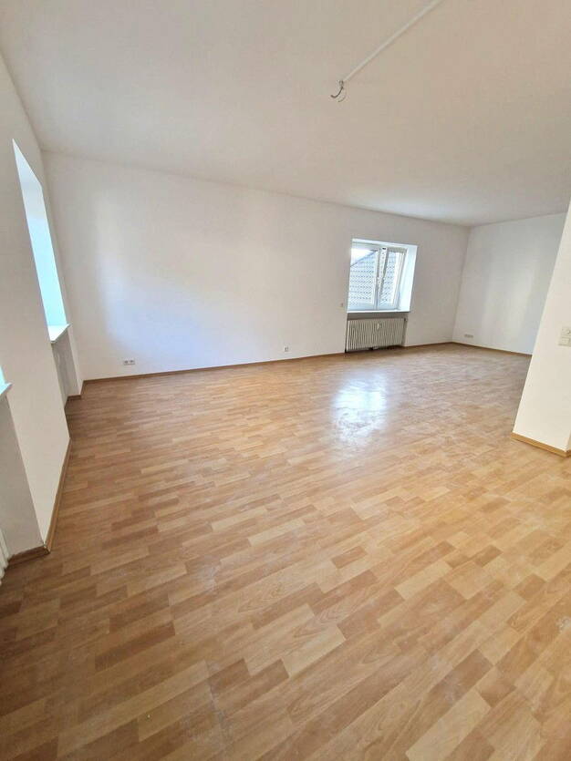 Wohnung zur Miete 730 € 3 Zimmer 90 m² 1. Geschoss frei ab 01.08.2025 Zweibrücken 66482