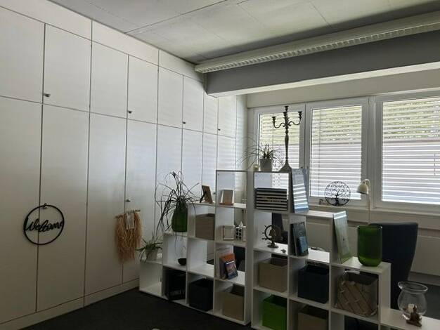 Bürofläche zur Miete 260 € 1 Zimmer 28 m² Bürofläche Großheppach Weinstadt 71384