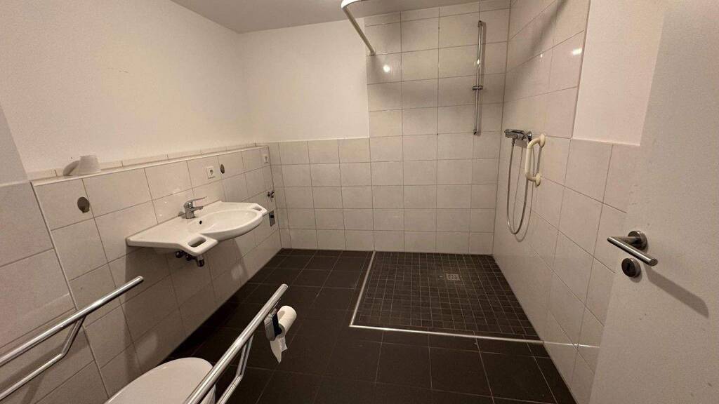 Wohnung zur Miete 782 € 2 Zimmer 92 m² EG Lindenstr. Hachenburg 57627