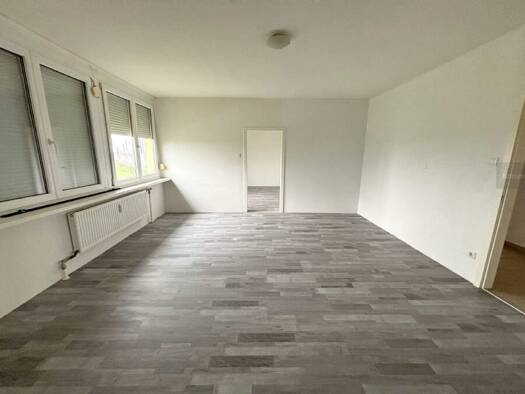 WG-Zimmer zur Miete 638 € 5 Zimmer 96,7 m² 2. Geschoss Münchendorf 2482