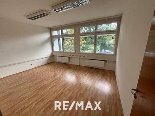 Bürofläche zur Miete 1.150 € 4 Zimmer 124,7 m² Bürofläche Eisenstadt 7000