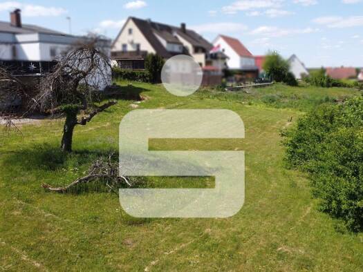 Grundstück zum Kauf 199.900 € 648 m² Grundstück Neuhaus Adelsdorf 91325