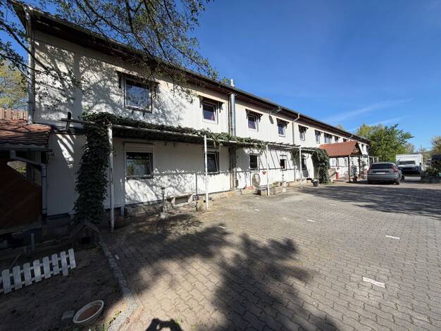 Hotel zum Kauf 750.000 € 19 Betten 101 m² Gastrofläche Radebeul 01445