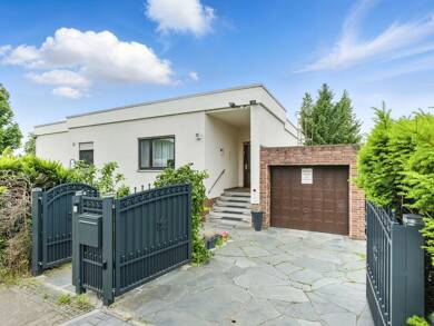 Einfamilienhaus zur Miete 1.995 € 4,5 Zimmer 174,1 m² 604 m² Grundstück frei ab 01.08.2025 Berlin 12305