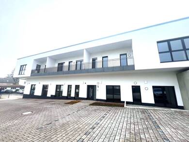 Studio zur Miete - Erstbezug 500 € 6 Zimmer 26 m² frei ab sofort Schlitz Schlitz 36110