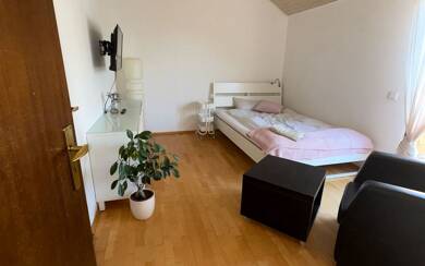 WG-Zimmer zur Miete Wohnen auf Zeit 670 € 35 m² frei ab 31.07.2025 Fridingerstrasse 0 Sillenbuch Stuttgart Sillenbuch 70619