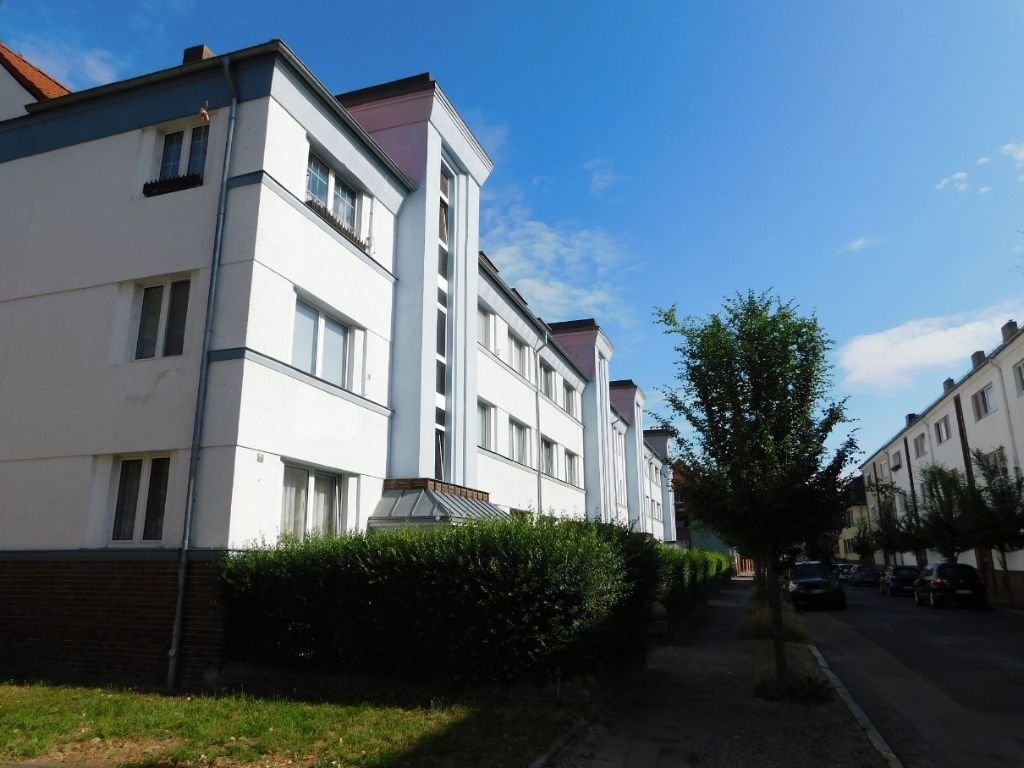 Mehrfamilienhaus zum Kauf als Kapitalanlage geeignet 1.150.000 € 1.686 m²<br/>Wohnfläche 1.786 m²<br/>Grundstück Calbe Calbe (Saale) 39240