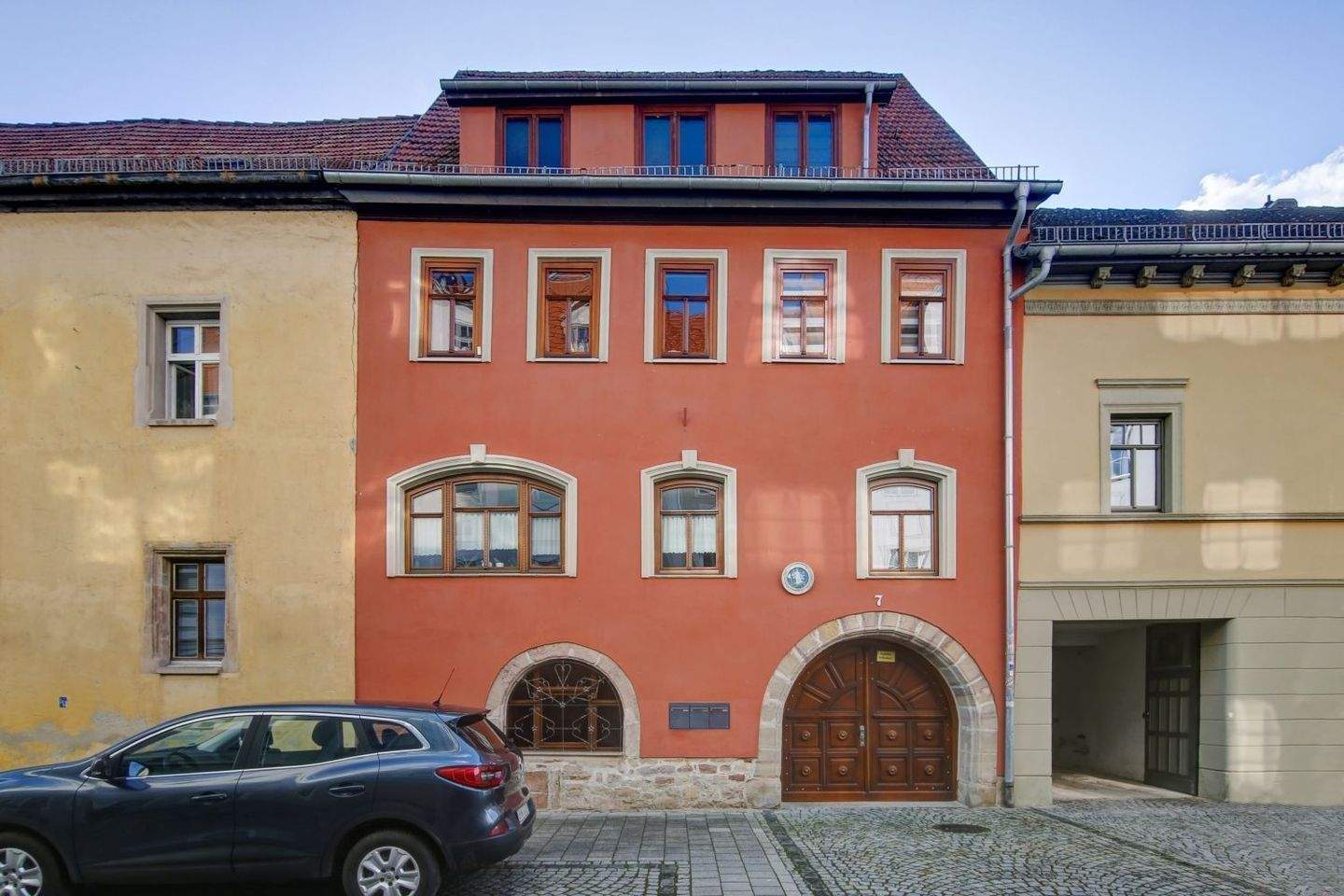 Immobilie in Gumperda - Gepflegtes MFH Mehrfamilienhaus Haus mit 3 WE | Terrasse | Garten | Altstadt | Kahla bei Jena - Bild 0