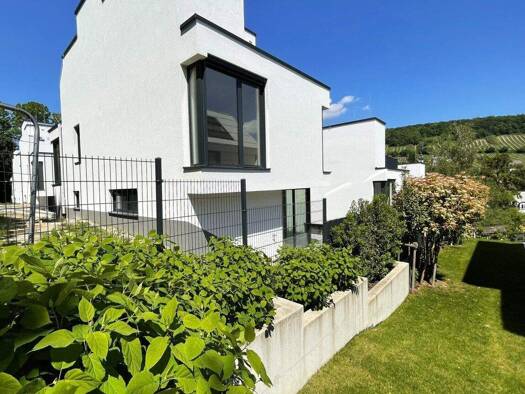 Haus zur Miete - Erstbezug 5.950 € 6 Zimmer 224 m² Wien 1190