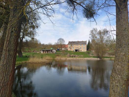 Haus zum Kauf 90.000 € 12 Zimmer 285 m² 3.545 m² Grundstück Rosenthal 13 Rosenthal Strasburg (Uckermark) 17335