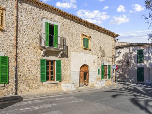 Stadthaus zum Kauf 1.950.000 € 7 Zimmer 274 m² 1.362 m² Grundstück Mancor de la Vall 07312