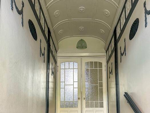 Wohnung zur Miete 1.425 € 4 Zimmer 150 m² frei ab 01.09.2026 Paulsstadt Schwerin 19053