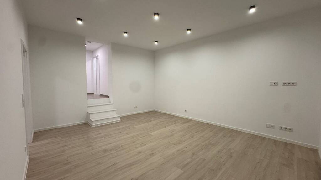 Wohnung zur Miete 950 € 2 Zimmer 60 m² Geschoss 1/2 frei ab 01.05.2026 Germersheim 76726