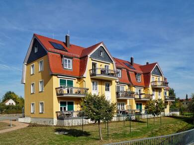 Wohnung zur Miete 750 € 2 Zimmer 65,4 m² 1. Geschoss frei ab 01.08.2025 Radeberger Straße 10 Ottendorf-Okrilla Ottendorf-Okrilla 01458