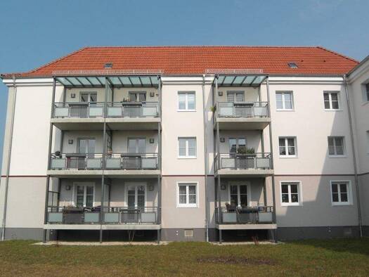 Wohnung zur Miete 339 € 1 Zimmer 45,2 m² EG frei ab sofort Innsbrucker Straße 3 Süd Dessau-Roßlau 06849
