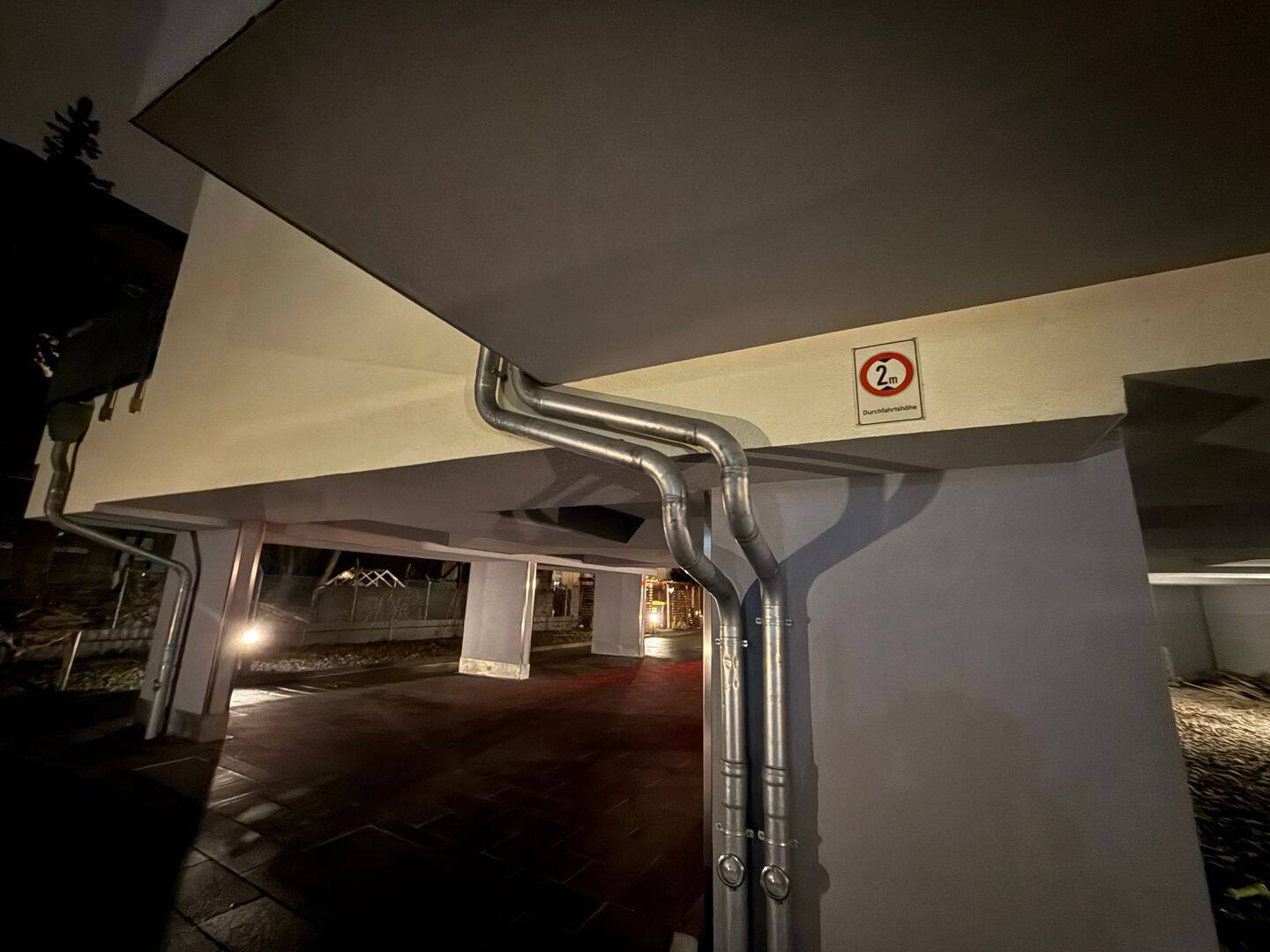 Tiefgarage zur Miete - Ansicht 2