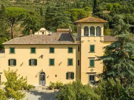Haus zum Kauf 6.200.000 € 1.858 m² 30.000 m² Grundstück Cortona 52044