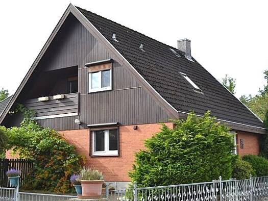 Einfamilienhaus zum Kauf 289.000 € 5 Zimmer 132 m² 742 m² Grundstück Hochdonn 25712