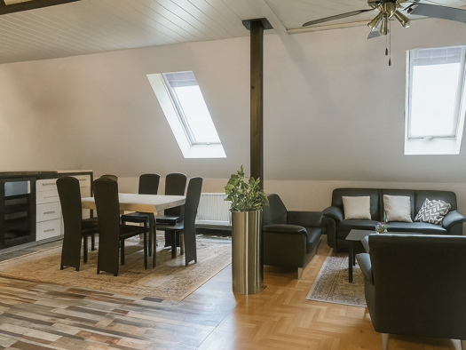 Maisonette zur Miete 1.250 € 4 Zimmer 154 m² Geschoss 1/2 frei ab 01.12.2025 Ofenerdiek Oldenburg 26125