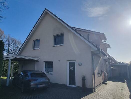 Doppelhaushälfte zum Kauf 269.000 € 4 Zimmer 115,8 m² 392 m² Grundstück Edewecht 26188