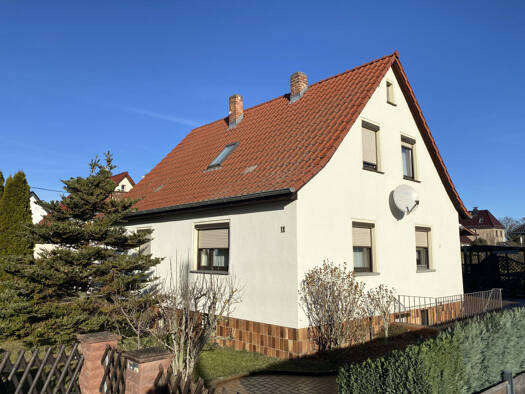 Einfamilienhaus zum Kauf 190.000 € 6 Zimmer 142,6 m² 1.015 m² Grundstück Dobernitz Stauchitz 01594
