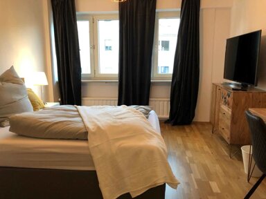 Wohnung zur Miete Wohnen auf Zeit 790 € 4 Zimmer 14 m² frei ab 19.05.2025 Berger Straße 40-42 Nordend-Ost Frankfurt am Main 60316