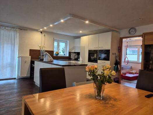 Wohnung zum Kauf 4 Zimmer 100 m² Singen 78224
