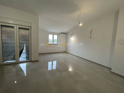 Wohnung zum Kauf 275.600 € 4 Zimmer 104 m² Sisan, Liznjan Ližnjan