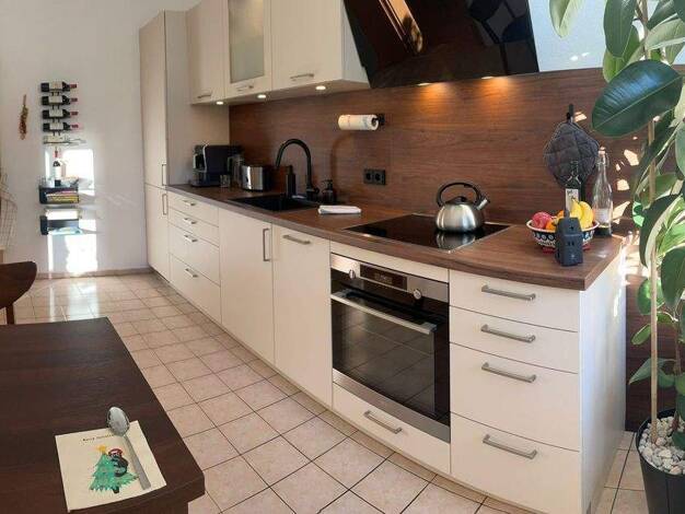 Wohnung zur Miete 655 € 2 Zimmer 57 m² 1. Geschoss frei ab 01.04.2026 Altstadt Stralsund 18439