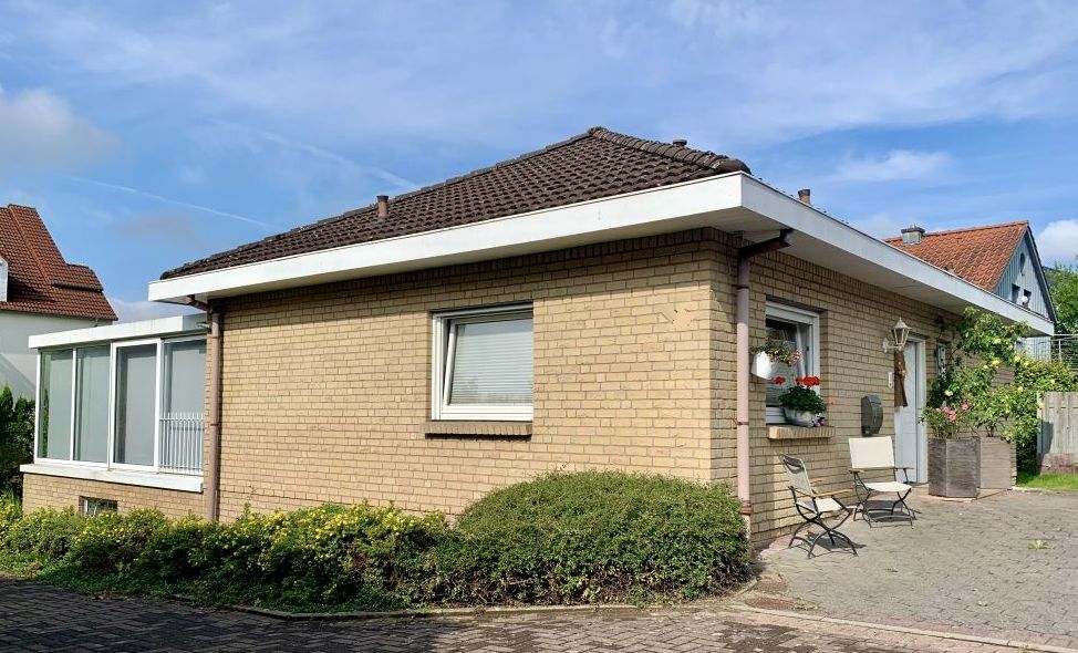 Einfamilienhaus zum Kauf 399.000 € 5 Zimmer 166 m²<br/>Wohnfläche 566 m²<br/>Grundstück Bad Salzuflen Bad Salzuflen-Innenstadt 32105